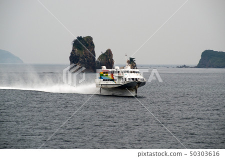 Line ship connecting Oki and the mainland 50303616