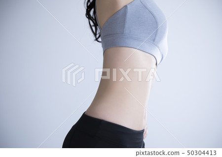 年輕女子運動 50304413