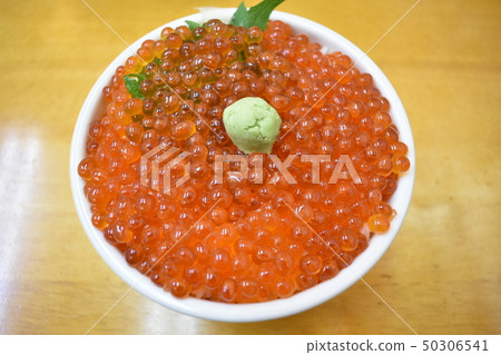 Takinami Shokudo Ikebukuro小樽市三角市場北海道海鮮海鮮菜餚Donburi Gourmet Takinami Shokudo Ikebukuro小樽市三角市場北海道海鮮海鮮菜餚Donburi Gourmet 50306541