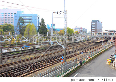 Tsudanuma和Sobu線軌道都市風景 50311703