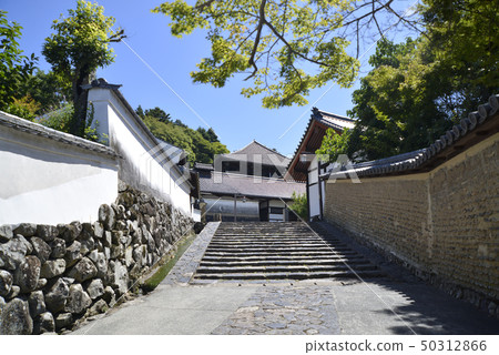 Todai-ji Temple approach Todai-ji Temple approach 50312866