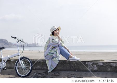 Woman relax smile sunshine 50321210