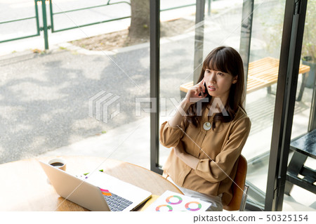 Young Woman, Open Cafe, Smartphone, Businesswoman, Office Casual 50325154