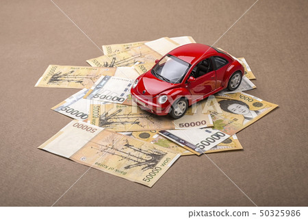 Banknotes, cash, model cars, cost 50325986