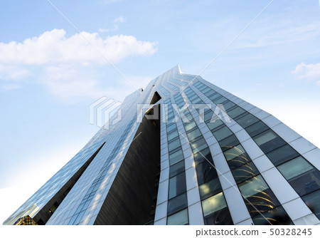 High-rise corporate building in the city center High-rise corporate building in the city center 50328245