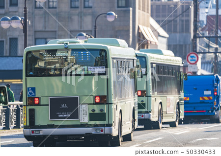 京都公共汽車早晨四條通 京都公共汽車早晨四條通 50330433