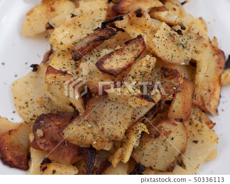 roasted potatoes roasted potatoes 50336113