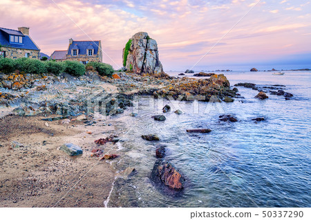 Atlantic beach on Pink Granite Coast, France Atlantic beach on Pink Granite Coast, France 50337290