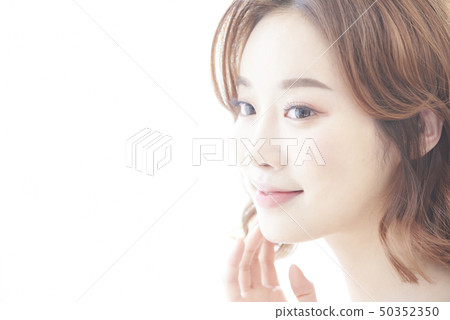 Women beauty 50352350