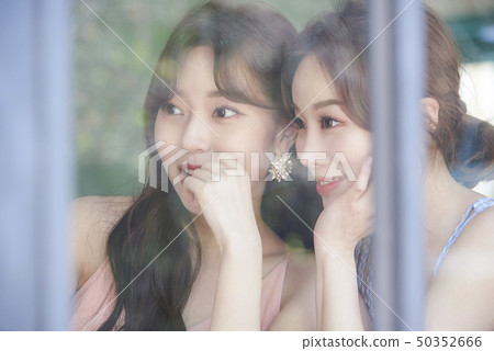 女性朋友生活方式 50352666