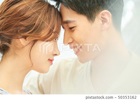 Men and women couple lifestyle 50353162