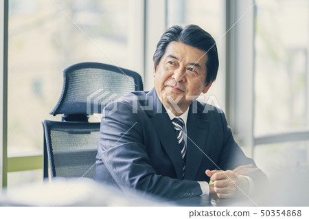 商人中年人書桌 商人中年人書桌 50354868