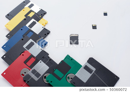 The evolution of digital data storage device. 50360072