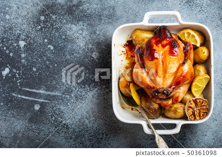 Baked whole chicken 50361098