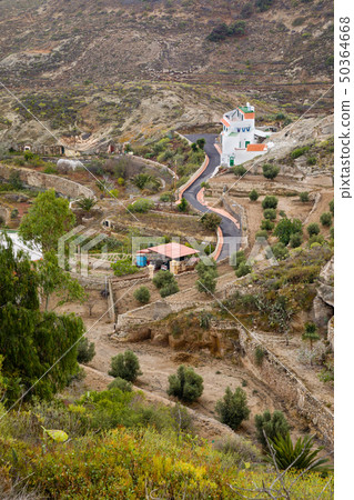 View of the valley at Arico Nuevo. 50364668