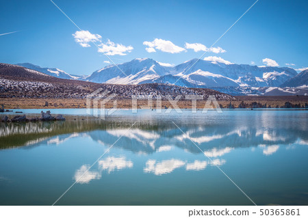 Mono Lake in the Eastern Sierra Nevada Mono Lake in the Eastern Sierra Nevada 50365861