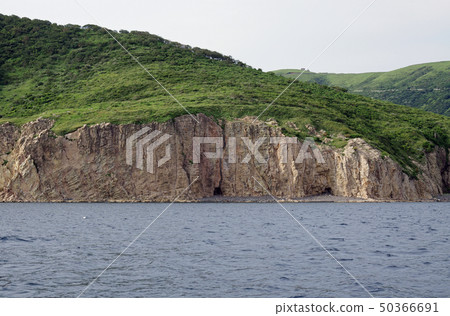 A view of the cliffs of Chifu, Oki Island A view of the cliffs of Chifu, Oki Island 50366691