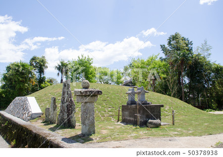 Osato old burial mound 50378938