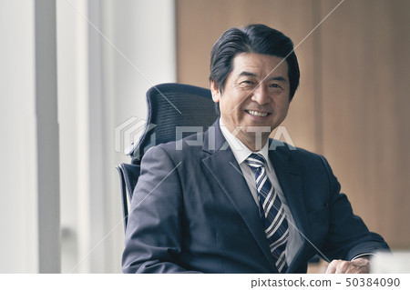 商人中年人上司 50384090