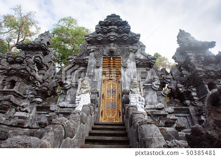 Balinese temple. Architecture, traveling  50385481
