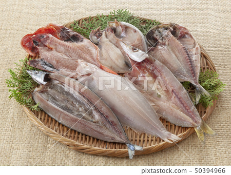 乾魚拼盤 50394966