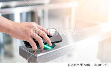Using smartphone to open automatic gate machine 50403049