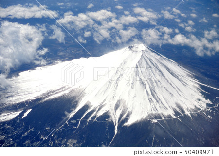 從飛機上看到的富士山 從飛機上看到的富士山 50409971