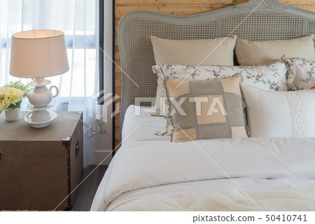 classic bedroom style classic bedroom style 50410741