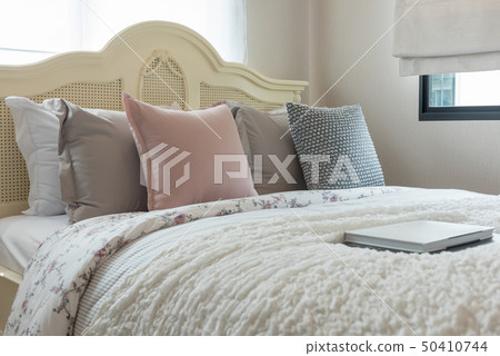 classic bedroom style classic bedroom style 50410744