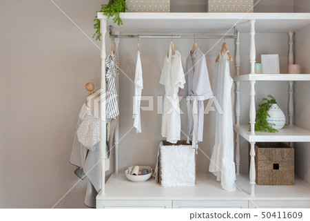 classic closet style 50411609