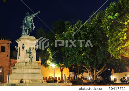 Dominican Republic Columbus Statue Dominican Republic Columbus Statue 50417711