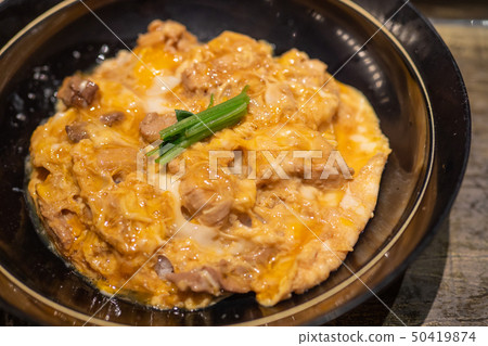 Oyako飯碗看起來很美味 Oyako飯碗看起來很美味 50419874