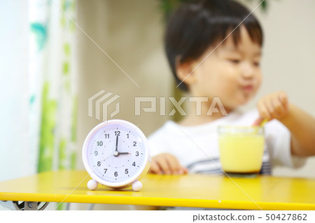 三點小吃的形象 50427862