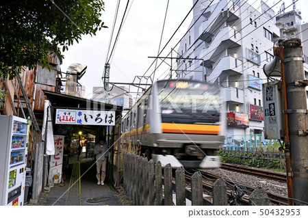 Kawasaki cityscape of Japan We look at retro shopping street of the mouth of the ditch Kawasaki cityscape of Japan We look at retro shopping street of the mouth of the ditch 50432953