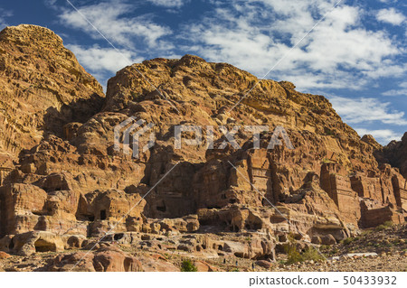 Ancient abandoned rock city of Petra in Jordan tou Ancient abandoned rock city of Petra in Jordan tou 50433932