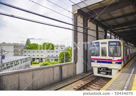[京王線平台的線性車站施工現場] 50434070