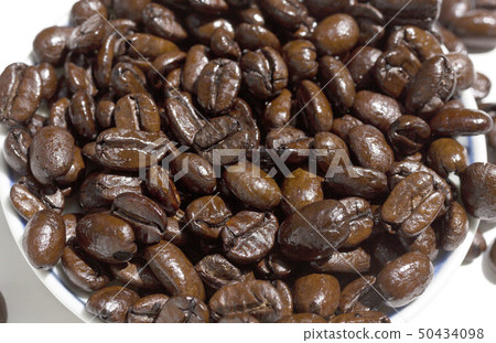 Coffee beans arabica roasted 50434098