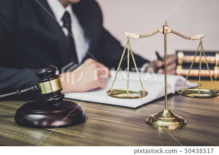 Judge gavel with Justice lawyers, Gavel on wooden 50438317
