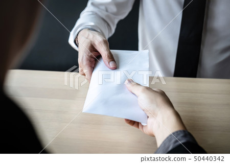 Dishonest cheating in business illegal money, 50440342