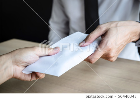 Dishonest cheating in business illegal money, 50440345