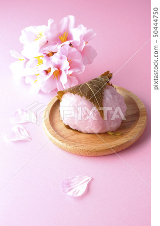 Cherry blossoms and cherry blossoms 50444750