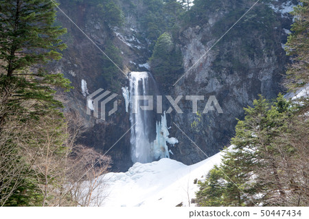 岐阜縣 奧飛驒溫泉鄉 平湯泉 平湯大瀧/日本瀑布百選 50447434