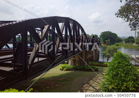 在戰場上的橋樑 在戰場上的橋樑 50450778