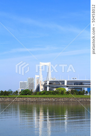 Spring Odaiba city scenery Spring Odaiba city scenery 50458012