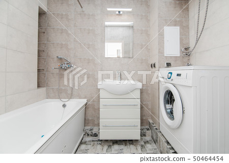 Photo of the bright bathroom 50464454