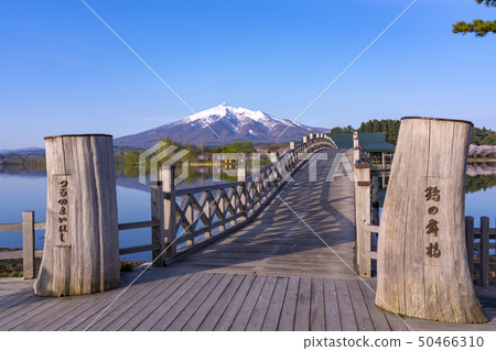 Tsuru no Mahaba in Aomori Prefecture and Iwakiyama Tsuru no Mahaba in Aomori Prefecture and Iwakiyama 50466310