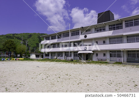 岡山縣真庭市真庭市Kamimizuta小學 50466731