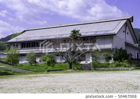 岡山縣真庭市Manatsu City Nakatsui Elementary School Gymnasium 岡山縣真庭市Manatsu City Nakatsui Elementary School Gymnasium 50467008