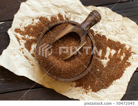Pile of uncooked  teff grain 50472045
