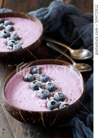 Blueberry smoothie bowls Blueberry smoothie bowls 50472912
